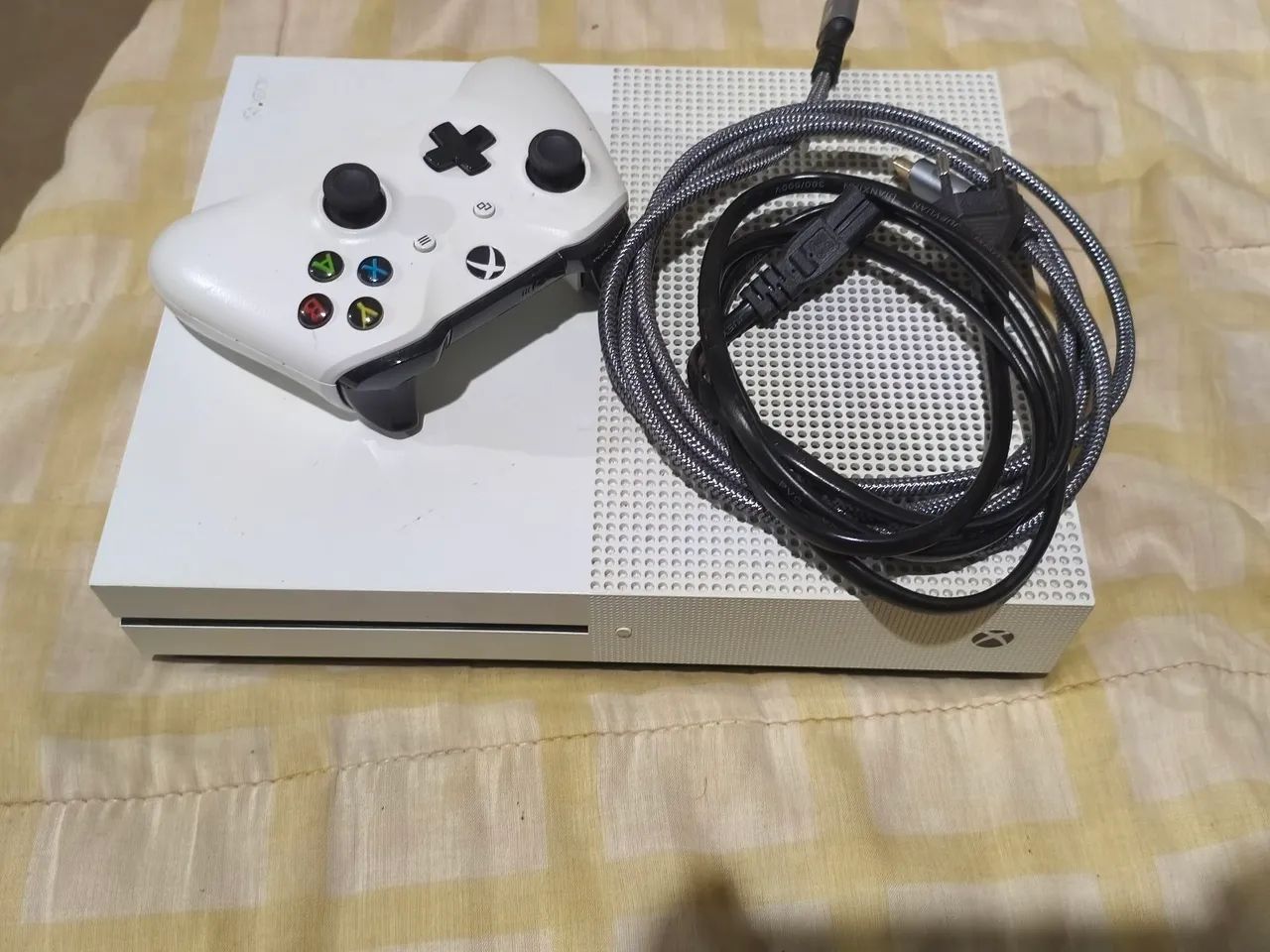 Vendo Xbox one S 500gb