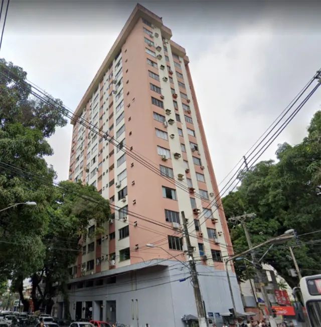 ALUGO LINDO E ESPAÇOSO APTO NO EDIFICIO CASABLANCA BAIRRO NAZARÉ COM 4 QUARTOS 