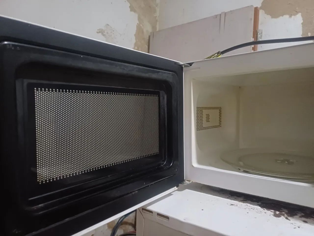 Micro-ondas midea 20l - Foto 3