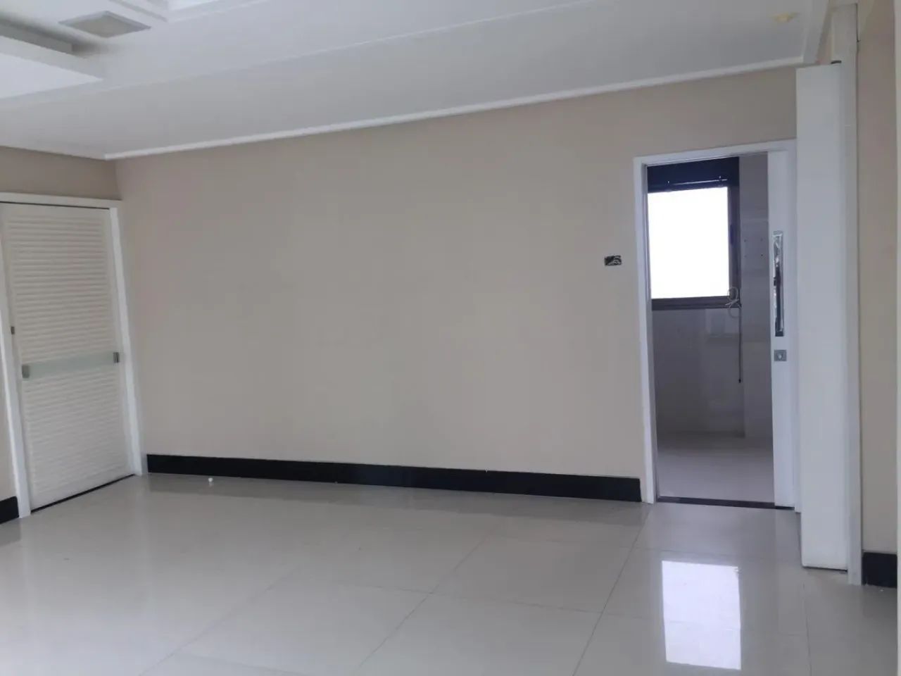 Apartamento para venda possui 127 metros quadrados com 3 quartos em Pina - Recife - Pernam - Foto 12
