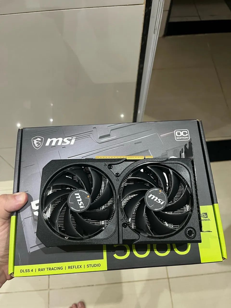 RTX 5060 MSI SHADOW - Foto 5