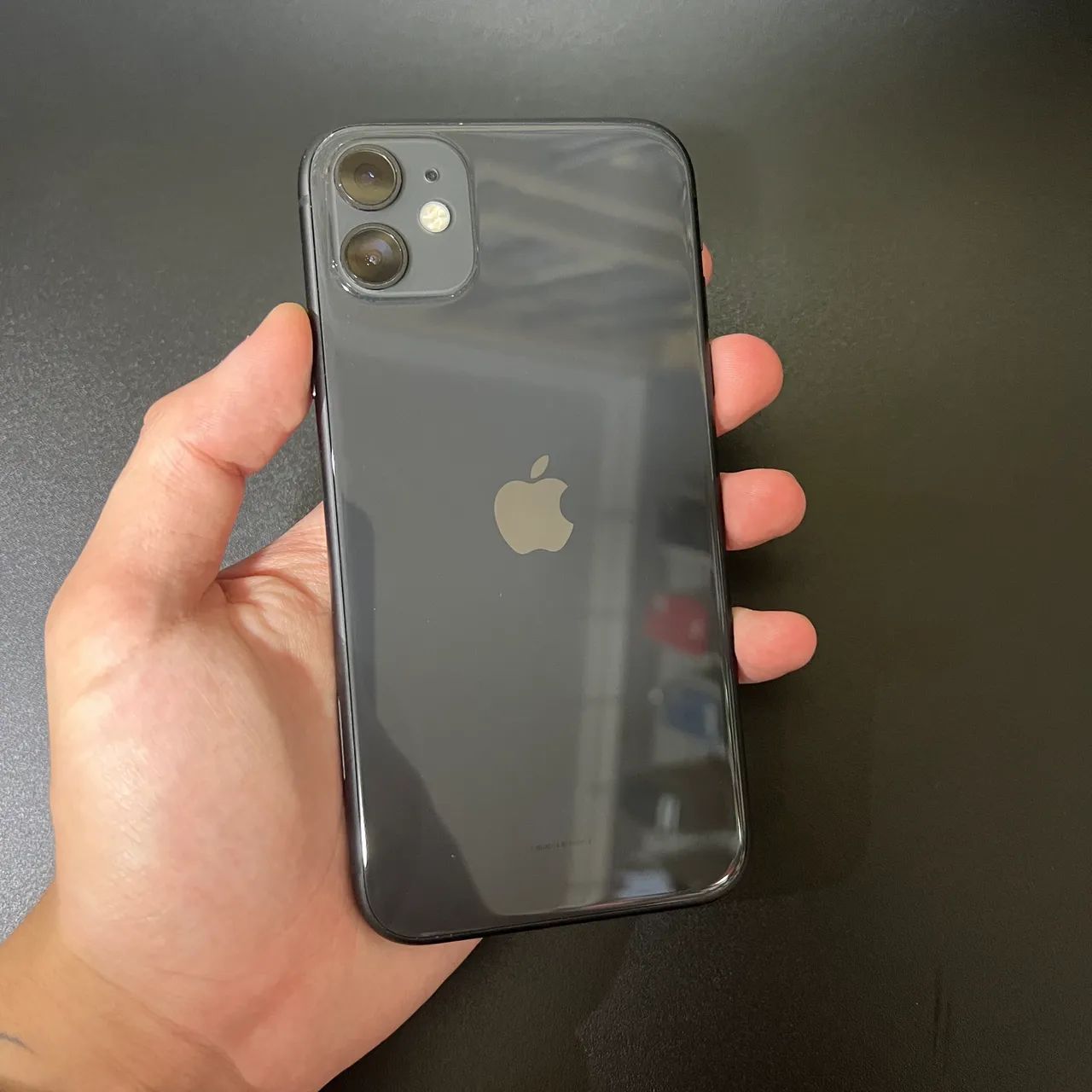 iPhone 11, todo original 