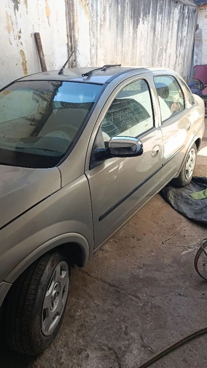 Chevrolet Corsa Sedan 1.0 MPFI 8V 71cv 4P 2004