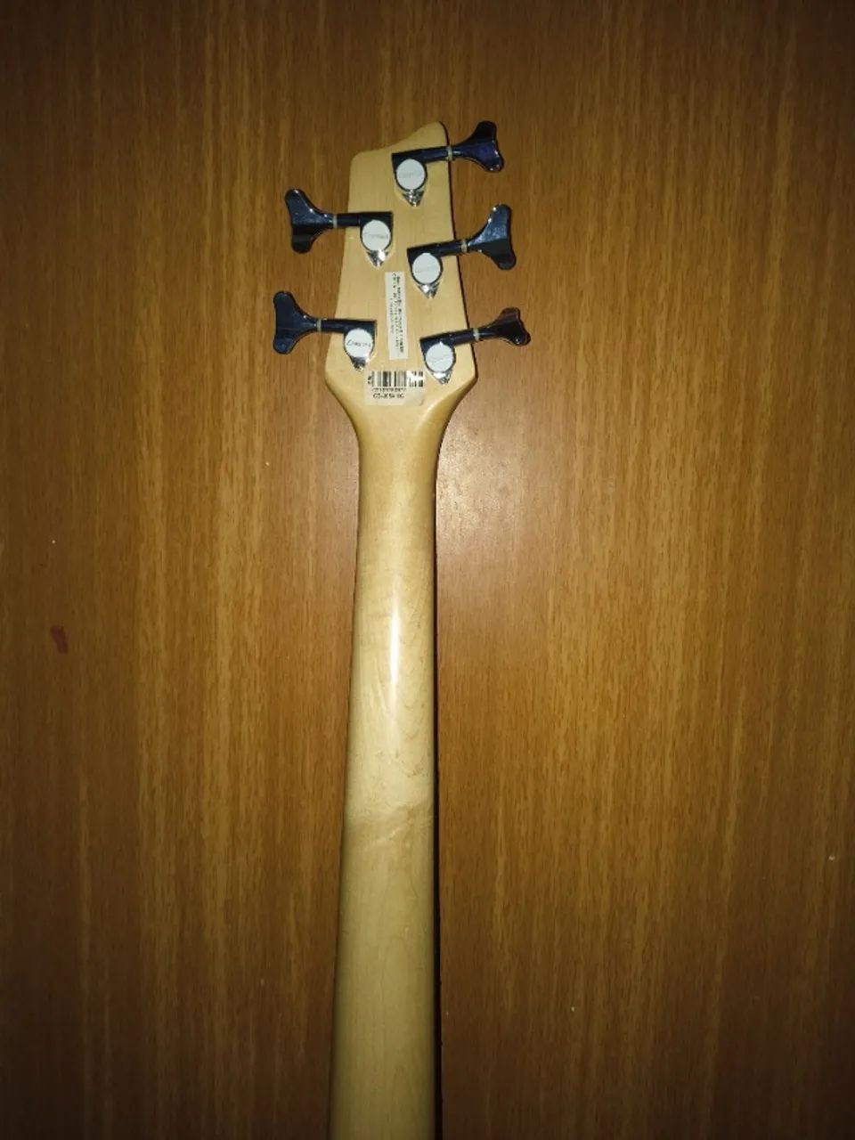 Contra baixo Gianini , Ativo, 5 cordas ,  no Blindado,   Com um som perfeito ,  4 kinob, - Foto 5