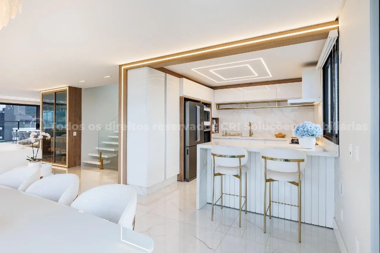 Cobertura 430m² com 4 Suítes no Edifício Brava Palace na Praia Brava em Itajaí - Foto 2
