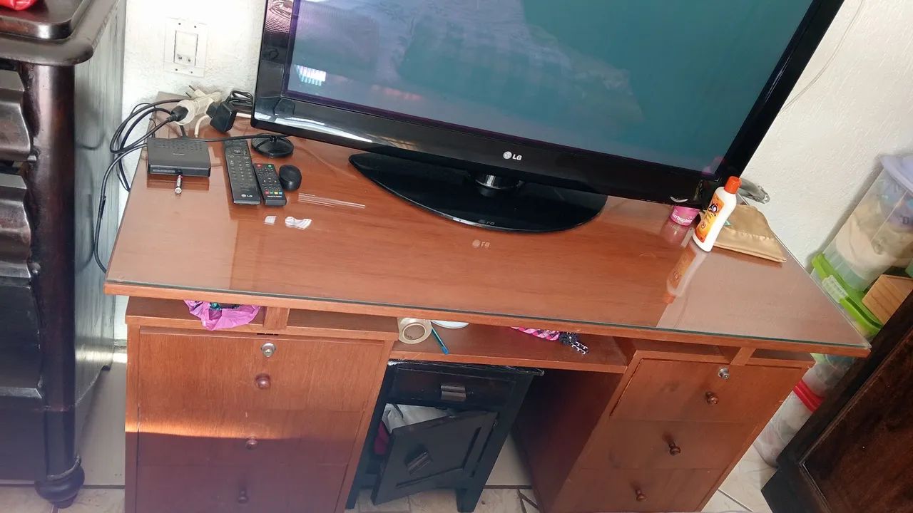 Mesa escrivaninha 