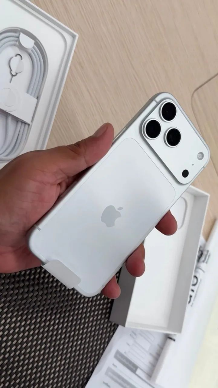 17 pro max branco 