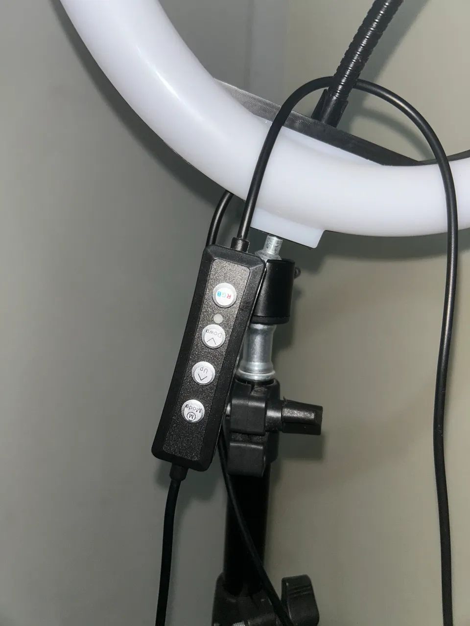 Ring Light RGB 26 cm com tripé e suporte para celular - Foto 2