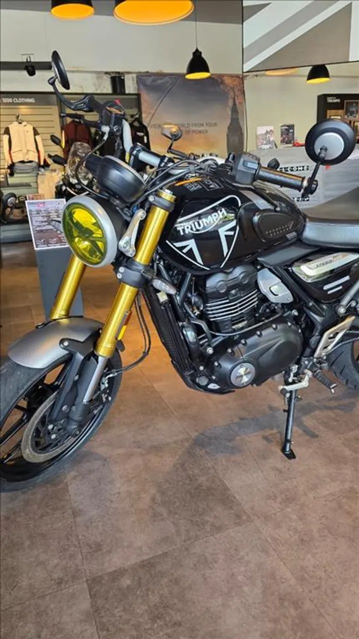 TRIUMPH SPEED 400 - Foto 3