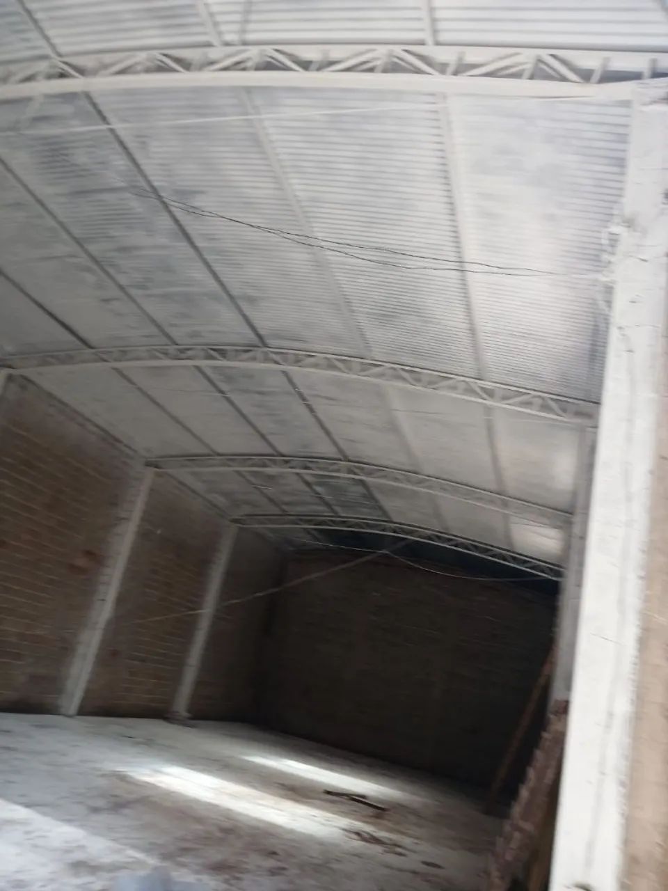 Galpão 250m² 