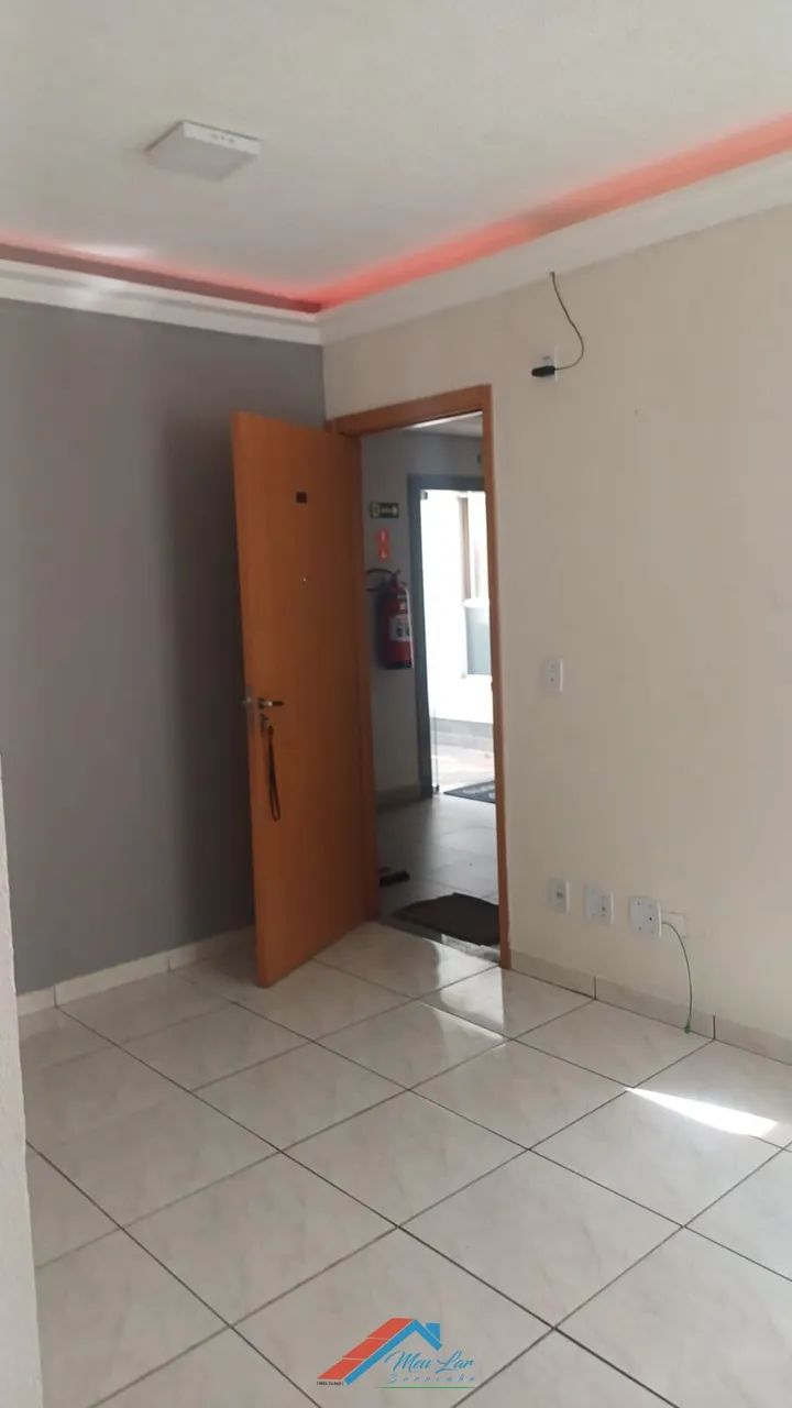 Lindo imóvel com excelente preço - Foto 3