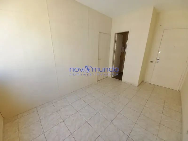 EXCELENTE SALA COMERCIAL NA FREGUESIA - Foto 3