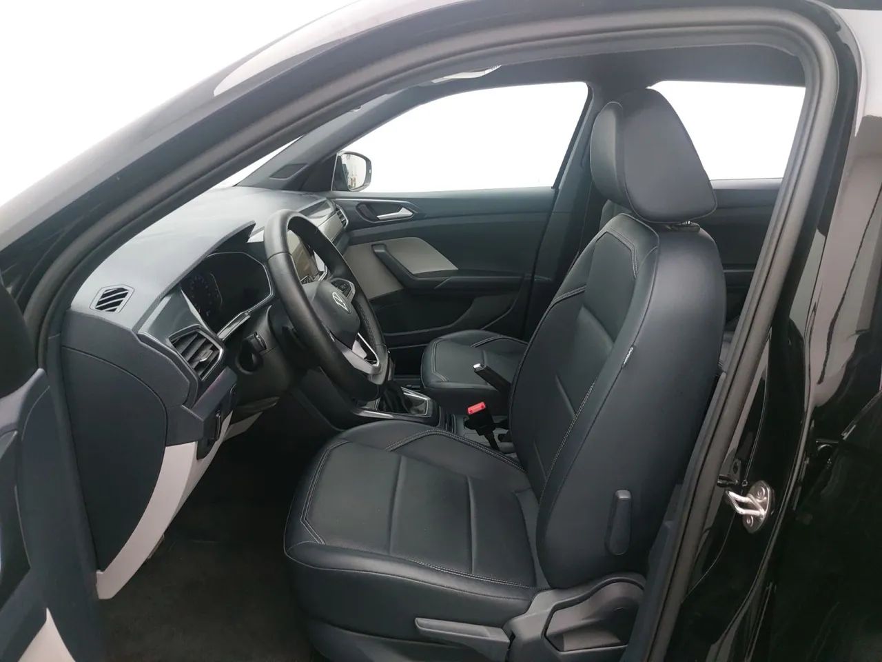 Volkswagen T-Cross Highline 1.4 TSI Flex 16V 5P AUT, foto 16 de 18