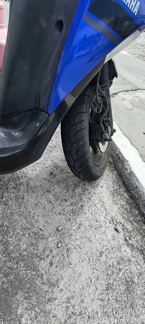 VD Yamaha Fluo 2022/23 - Foto 4