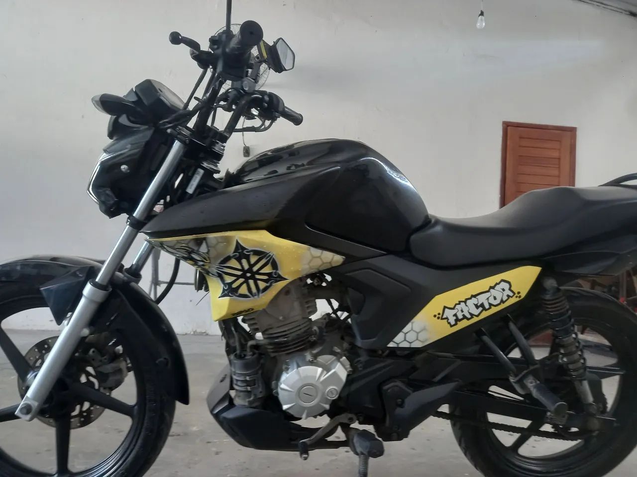Vende factor 150 linda personalizada 2025 - Foto 2