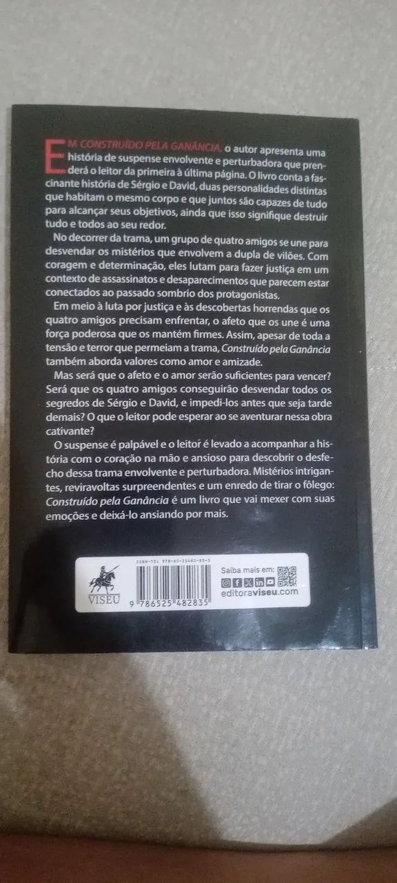 Livro " construído pela ganância" - Foto 2