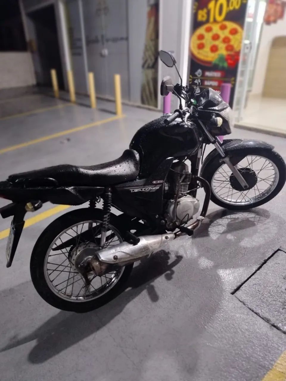 Vendo ou troco por carro  - Foto 2