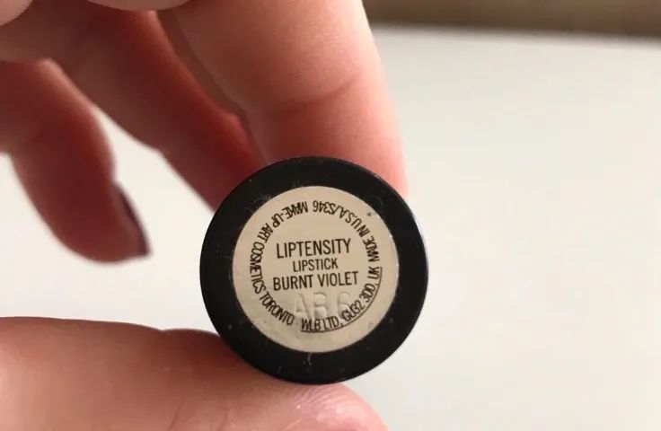 (Original!) Batom MAC Liptensity Lipstick Burnt Violet - Foto 3