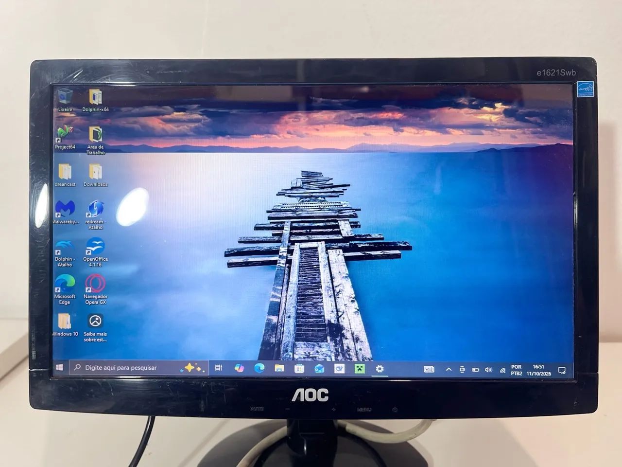 Monitor Aoc 16 polegadas 