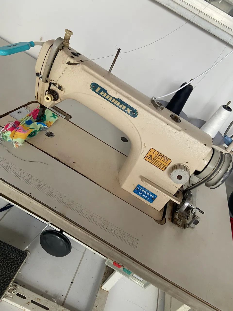 Vendo máquina reta industrial 