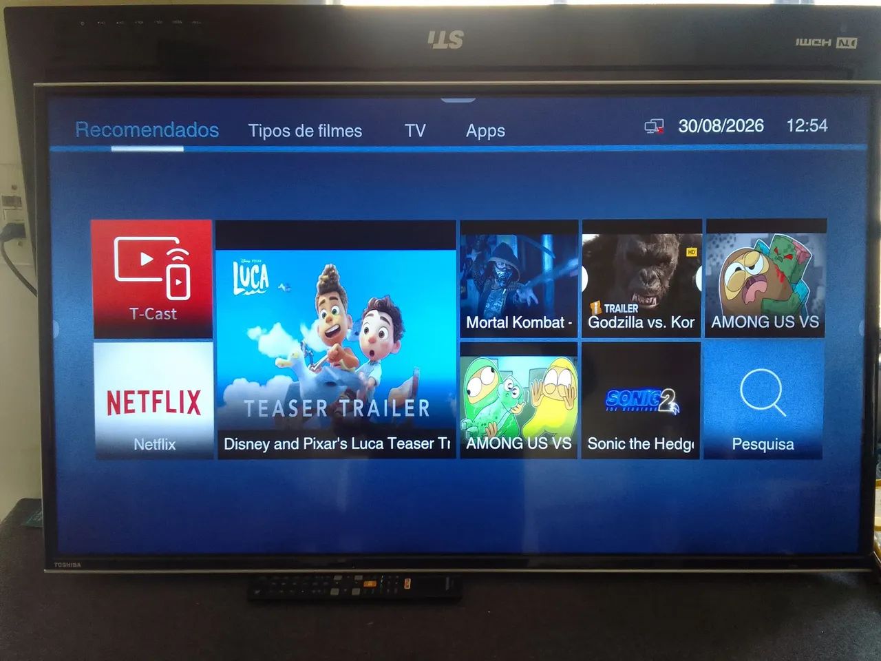 Tv thoshiba 40polegadas completa smart com remoto  tudo ok - Foto 2