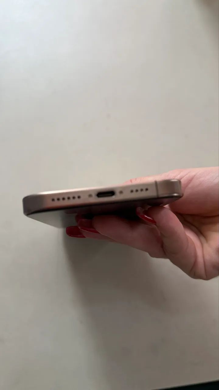 iPhone 16 pro Max  - Foto 3