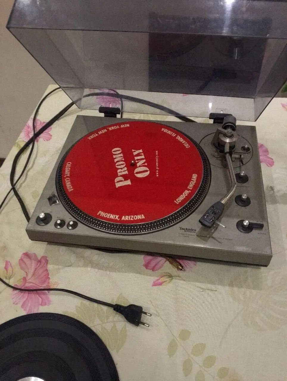 Toca disco technics sl 1300