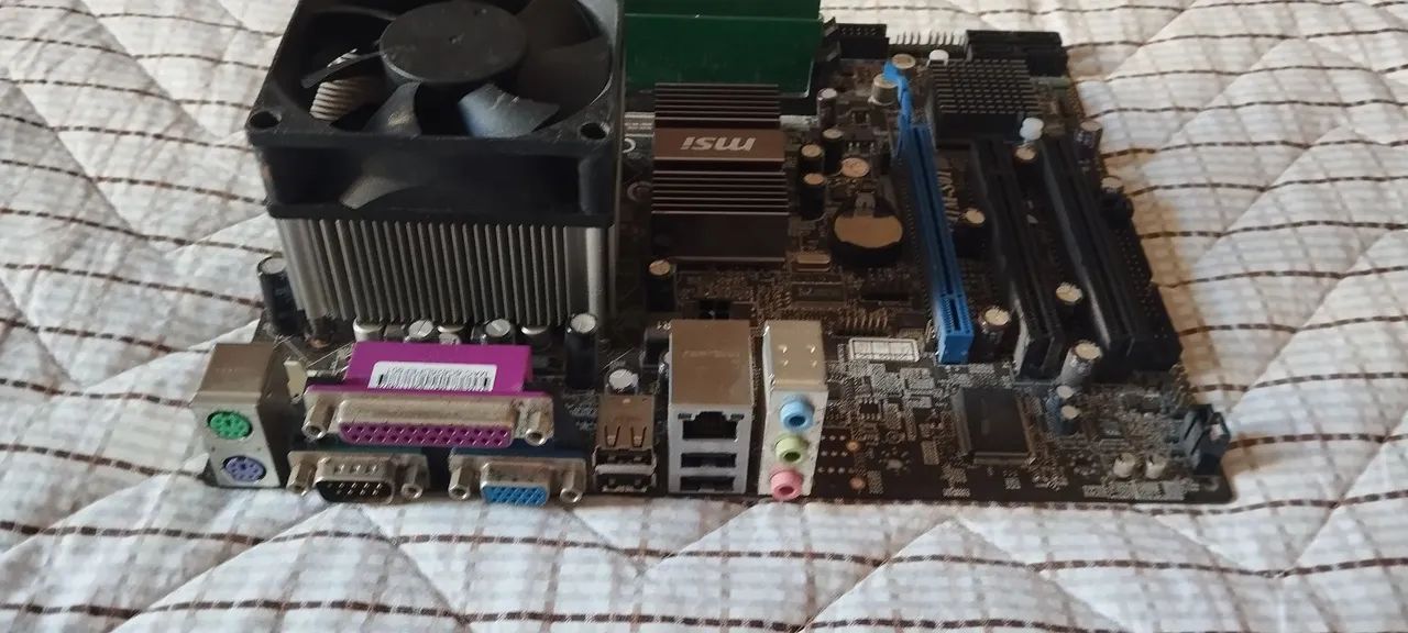 Placa mãe MSI DDR3 + Processador Intel Core Quad Q9500 - Foto 4
