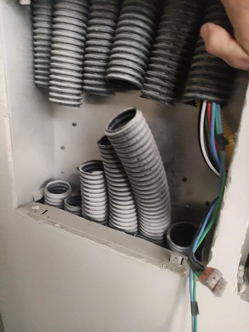 Vaga Freelancer Auxiliar Eletricista  - Foto 2