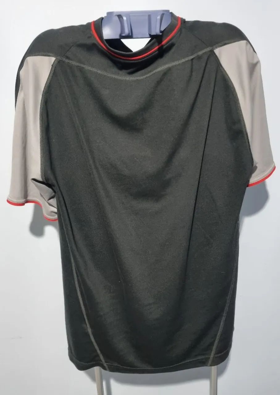Camisa Liverpool 2001/02 Oficial - Foto 4