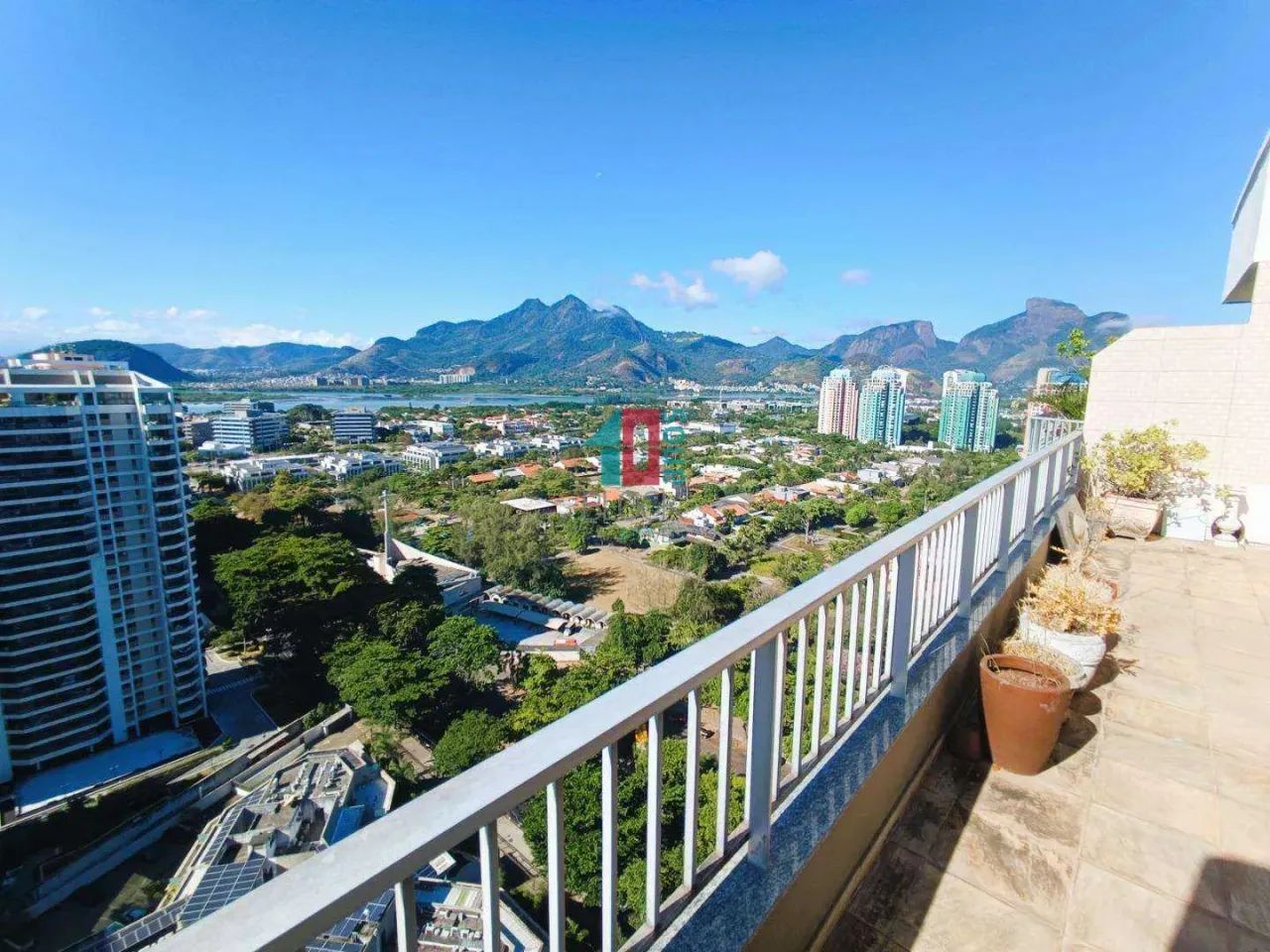 Barra da Tijuca | Cobertura 2 quartos, sendo 1 suite