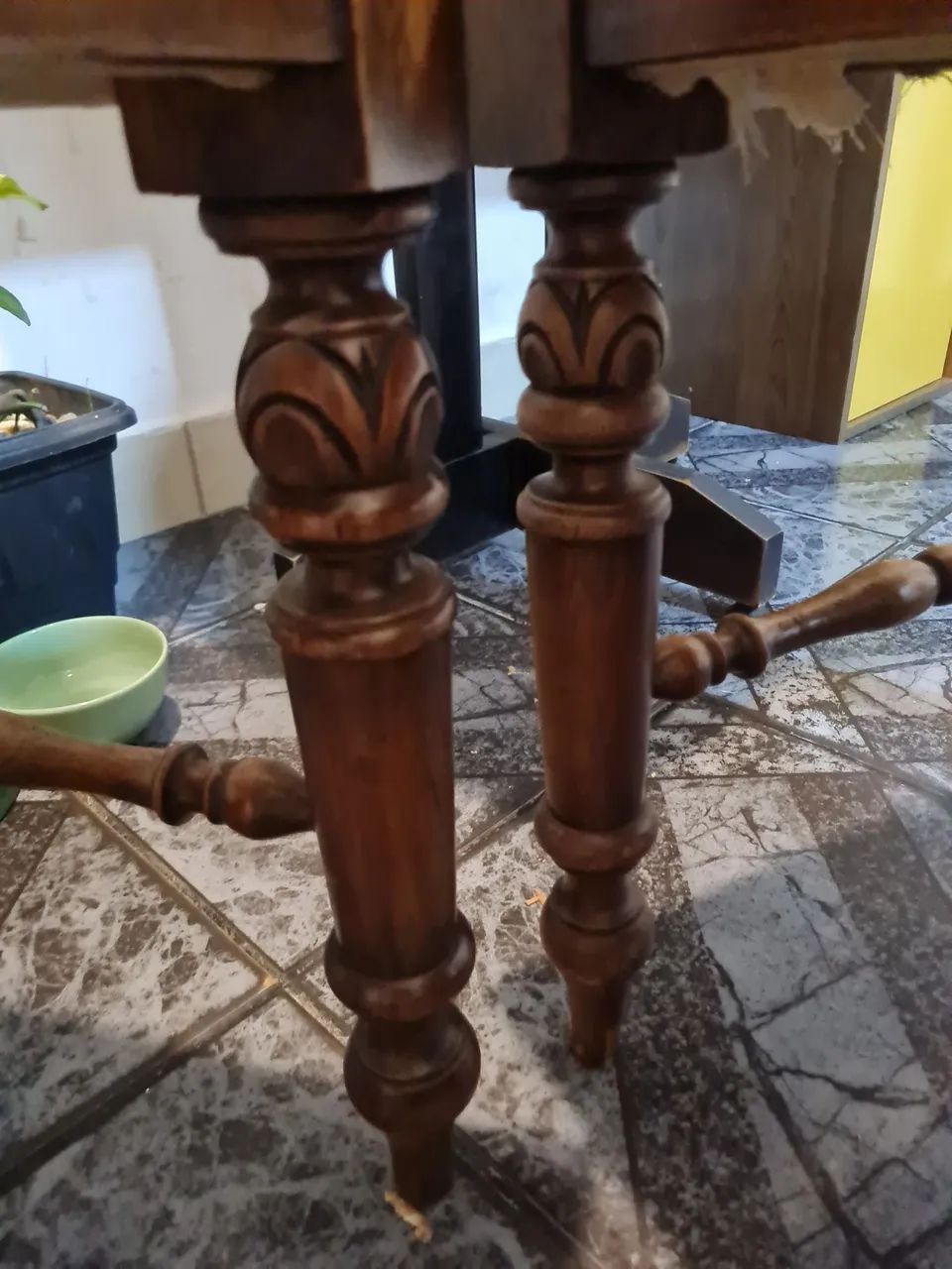 Duas cadeiras linda de .madeira  - Foto 4