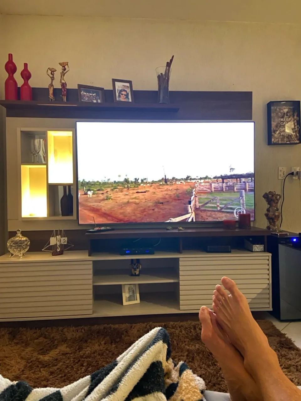 TV Samsung QLED 65? - Para retirada de peças / Painel danificado 