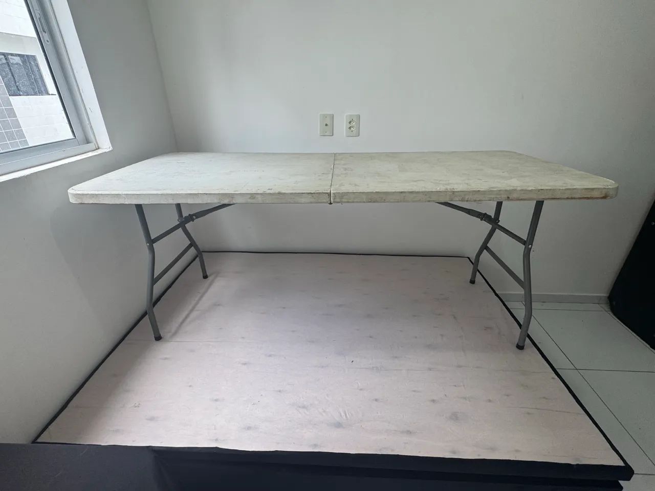 Mesa dobrável maleta