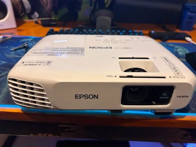 Projetor Epson PowerLite x24+