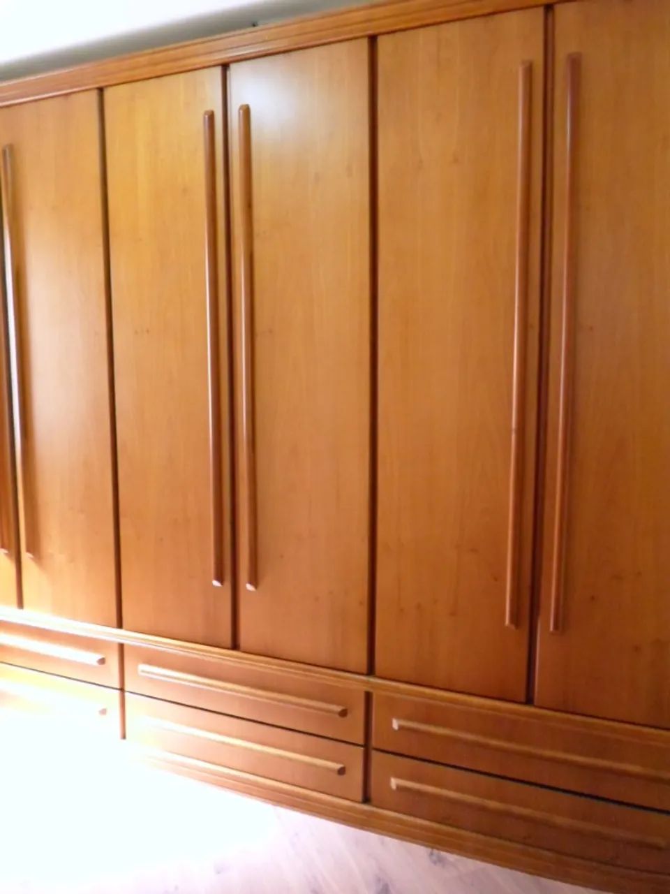 Guarda roupa madeira maciça imbuia - Foto 2