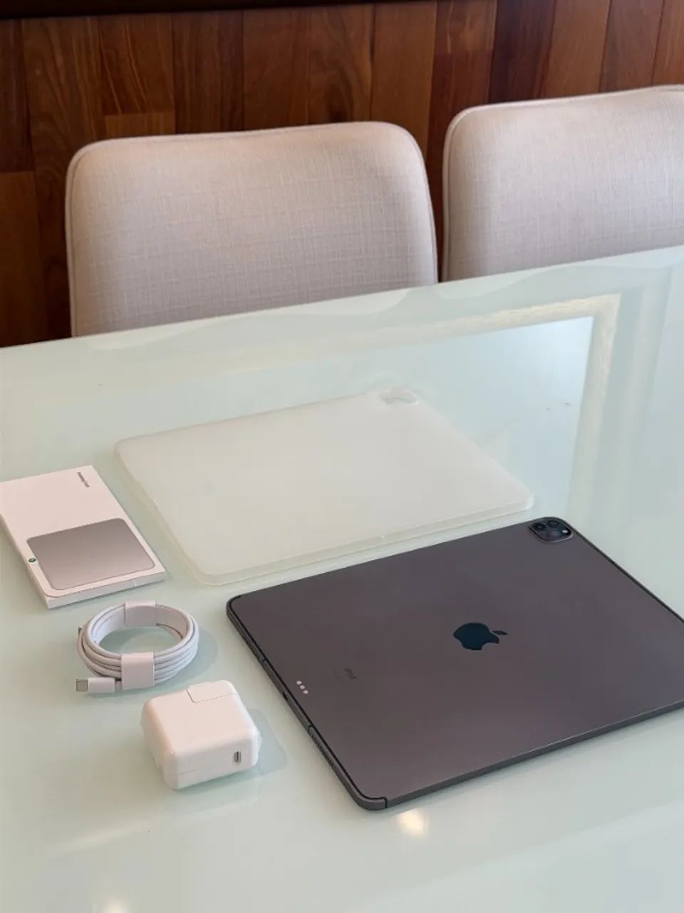 iPad Pro 12.9 M1 128GB Wi-Fi + Cellular 5G Seminovo - Tablets e E