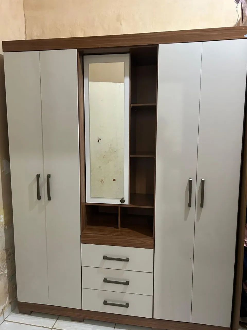 Guarda roupa 