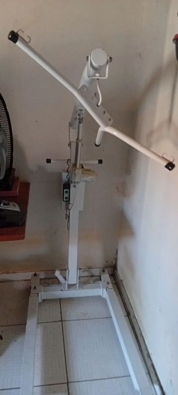 Guincho hospitalar elétrico 