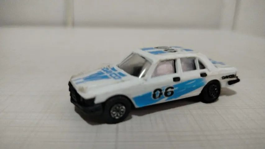 Miniatura Carros Pevi 1/64 Branco