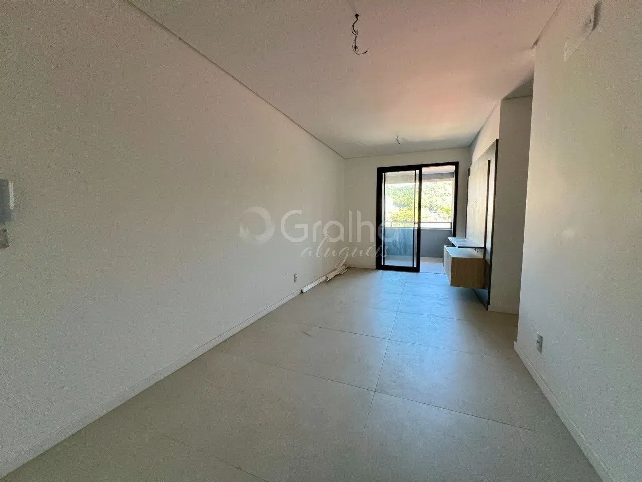 2 quartos, semimobiliado no Saco Grande - Foto 3