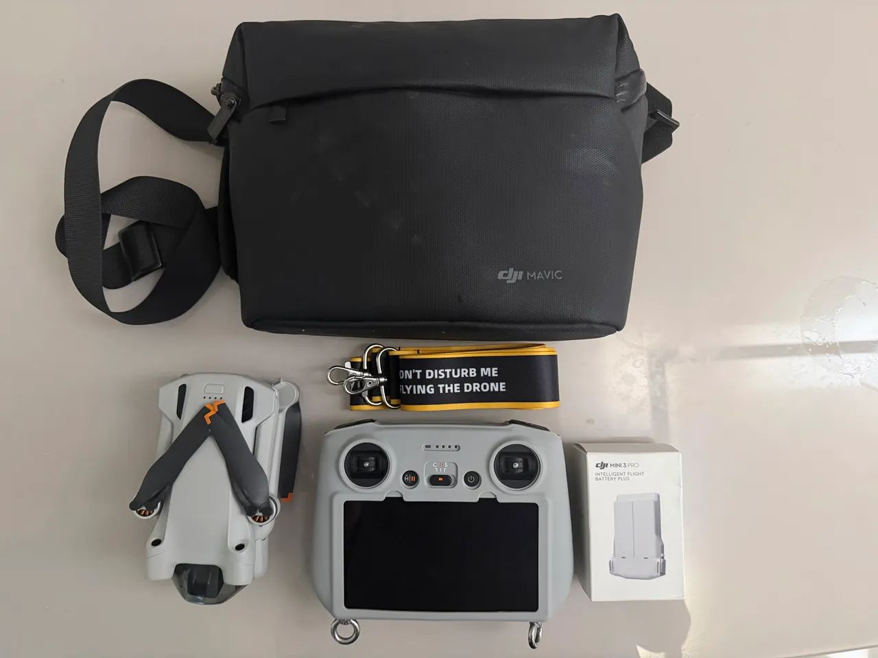 DJI MAVIC MINI 3 pro - controle com tela