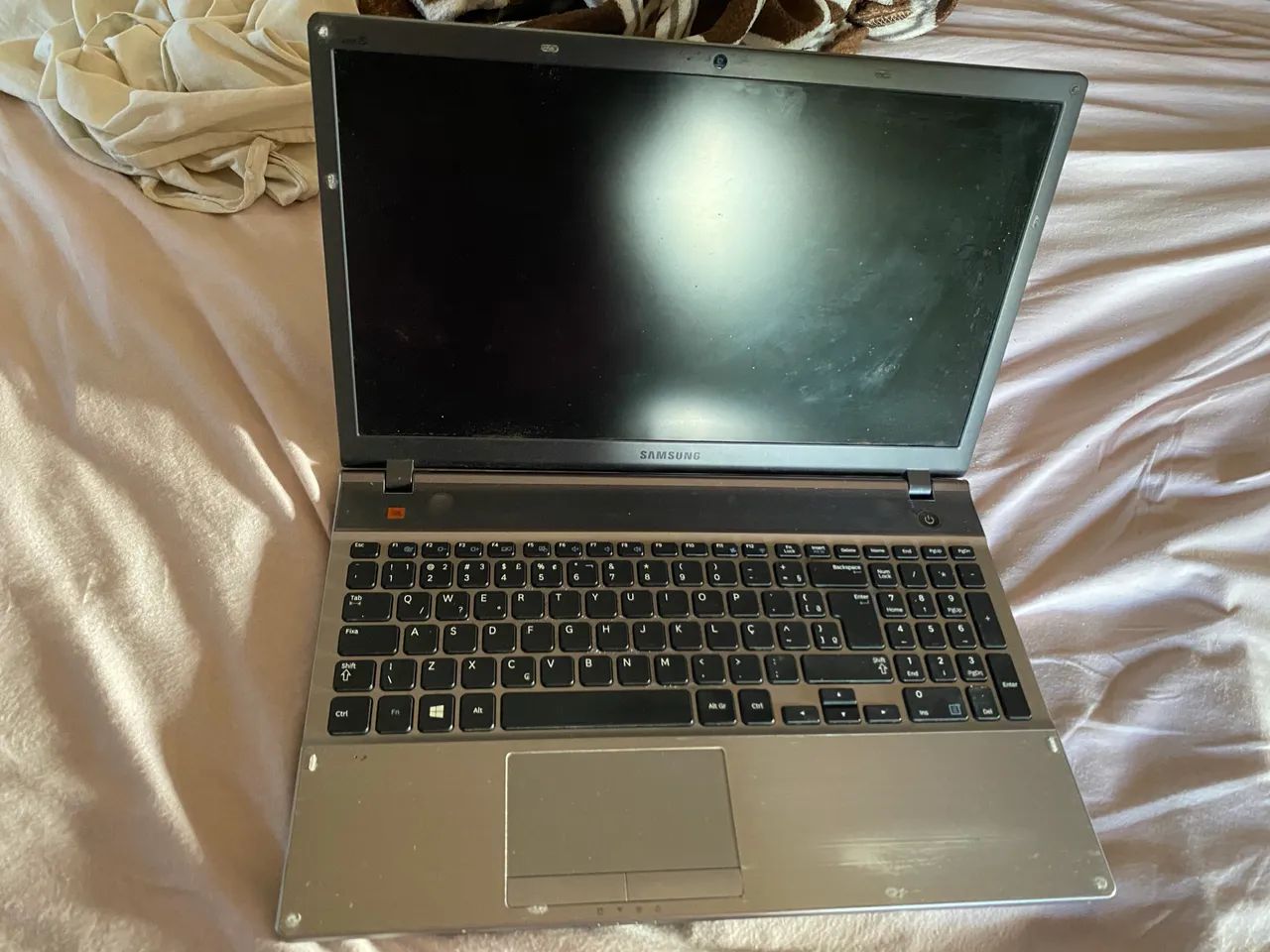 Vendo notebook pra retirada de peças  - Foto 3
