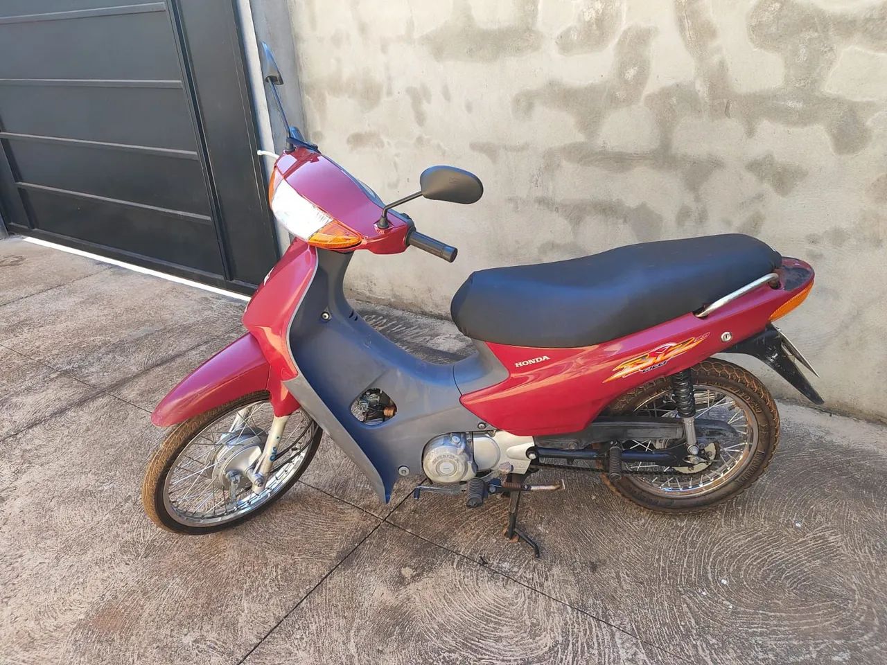 Honda Biz 2003 ES(Pedal e Partida)