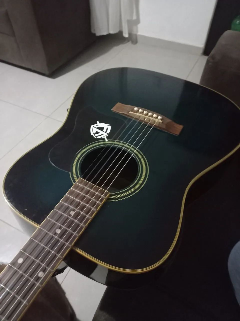 Vendo violão morris 1967