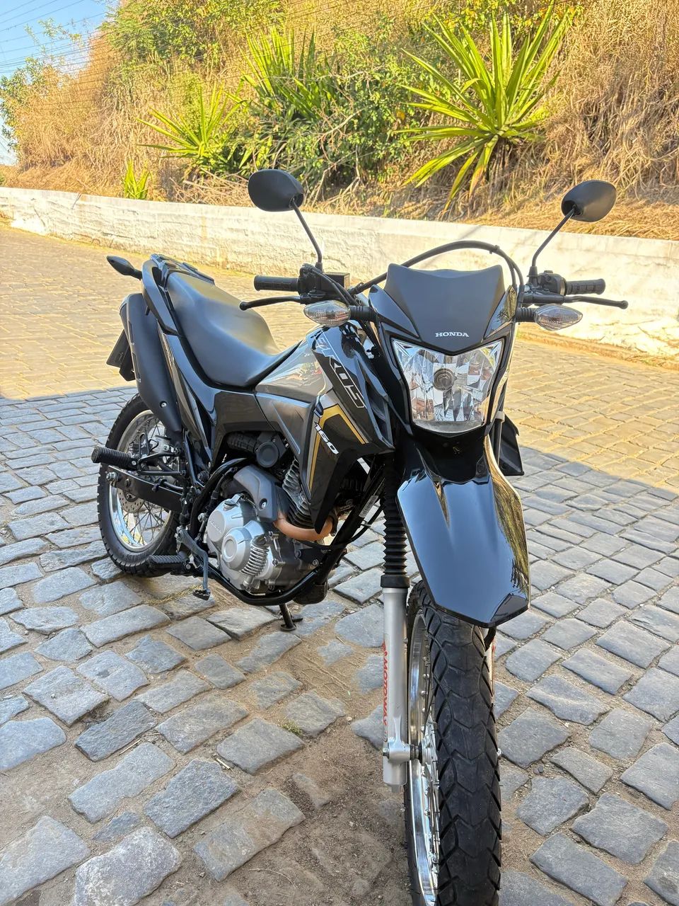 Bros 160 2022 - Foto 2