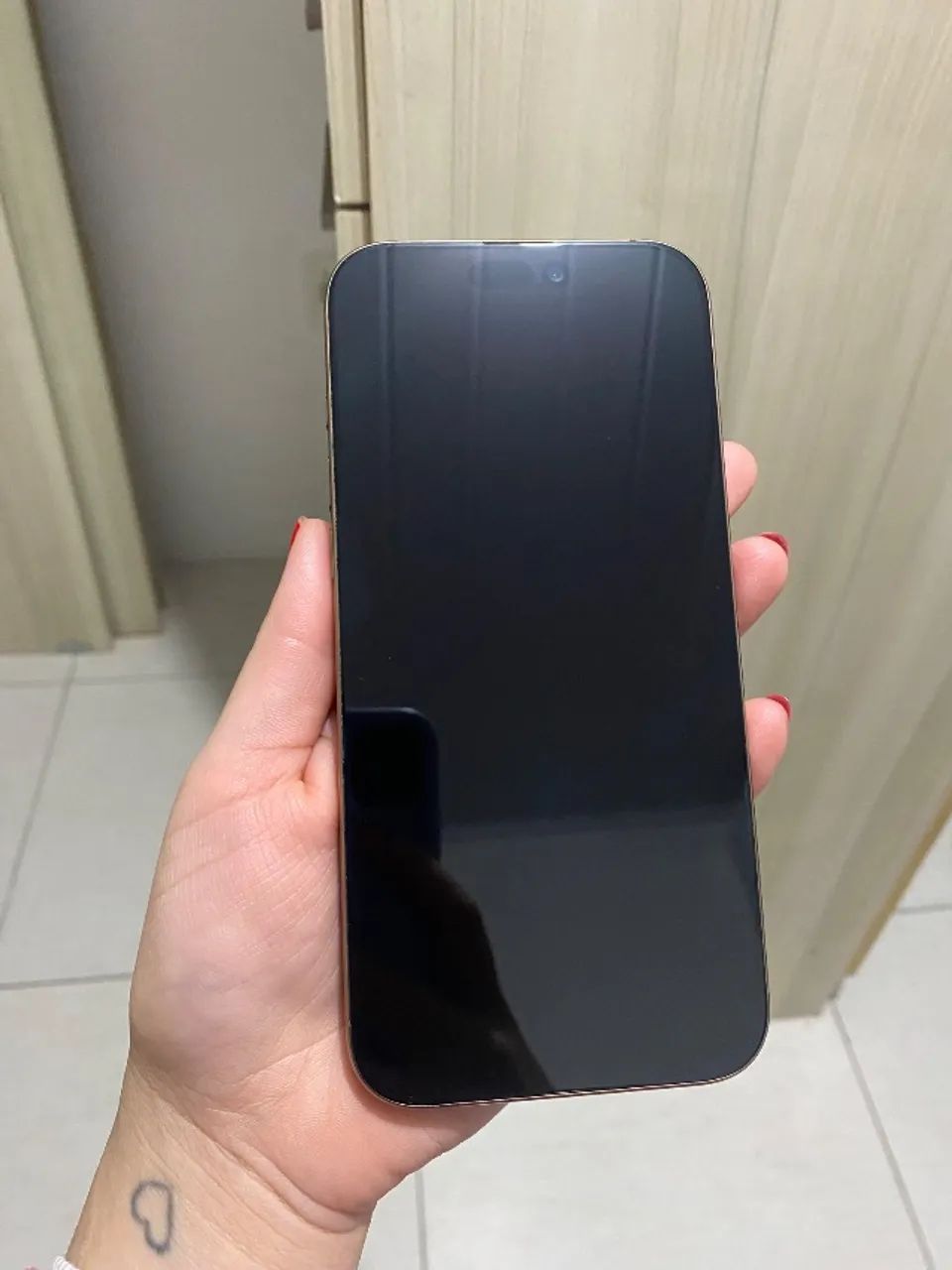 iPhone 16 pro max - Foto 2