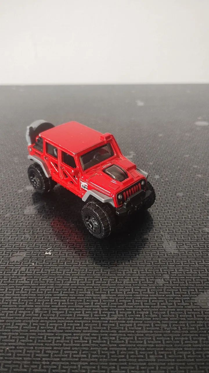 Hot wheels jeep wrangler  - Foto 2