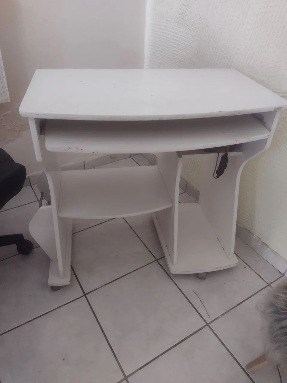 Escrivaninha usada  - Foto 3