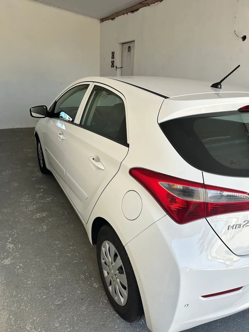 Hyundai HB20 Comf./c.plus/c.style 1.0 Flex 12V 2014 - Foto 3